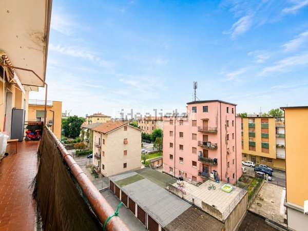 appartamento in vendita a Brescia in zona Fiumicello
