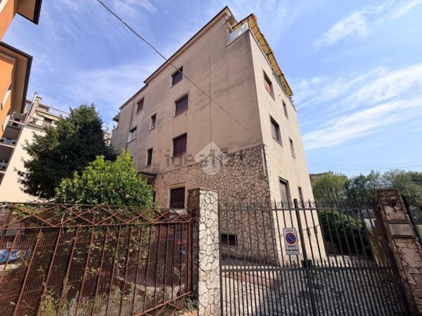 appartamento in vendita a Brescia in zona Borgo Trento