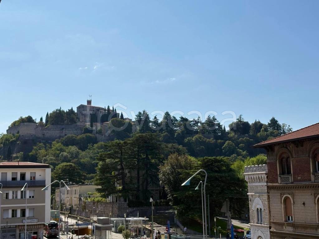 appartamento in vendita a Brescia in zona Borgo Trento