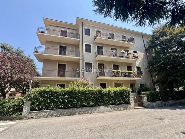 appartamento in vendita a Brescia in zona Crocifissa di Rosa