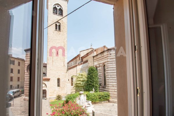 appartamento in vendita a Brescia in zona Centro Storico