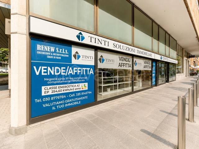 negozio in vendita a Brescia in zona Centro Storico