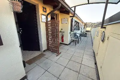 casa indipendente in vendita a Brescia in zona Volta
