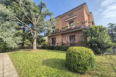 casa indipendente in vendita a Brescia in zona San Polo