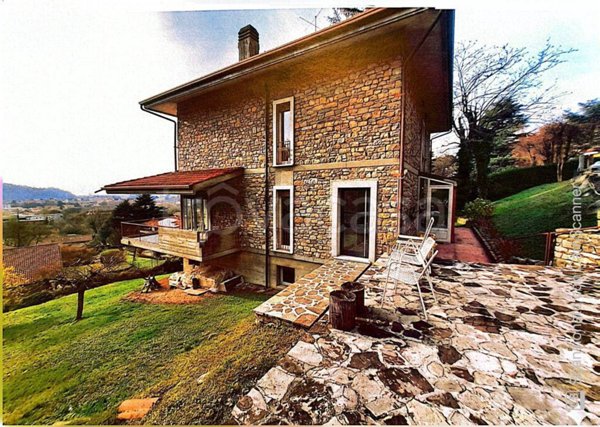 casa indipendente in vendita a Brescia in zona Mompiano