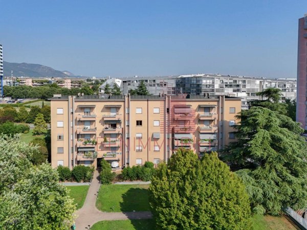appartamento in vendita a Brescia in zona Lamarmora