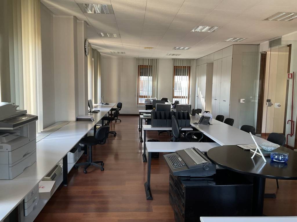 ufficio in vendita a Brescia in zona Centro Storico