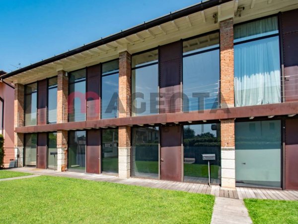 appartamento in vendita a Brescia in zona Sant'Eufemia