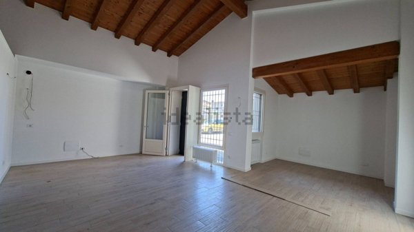 appartamento in vendita a Brescia in zona Villaggio Prealpino