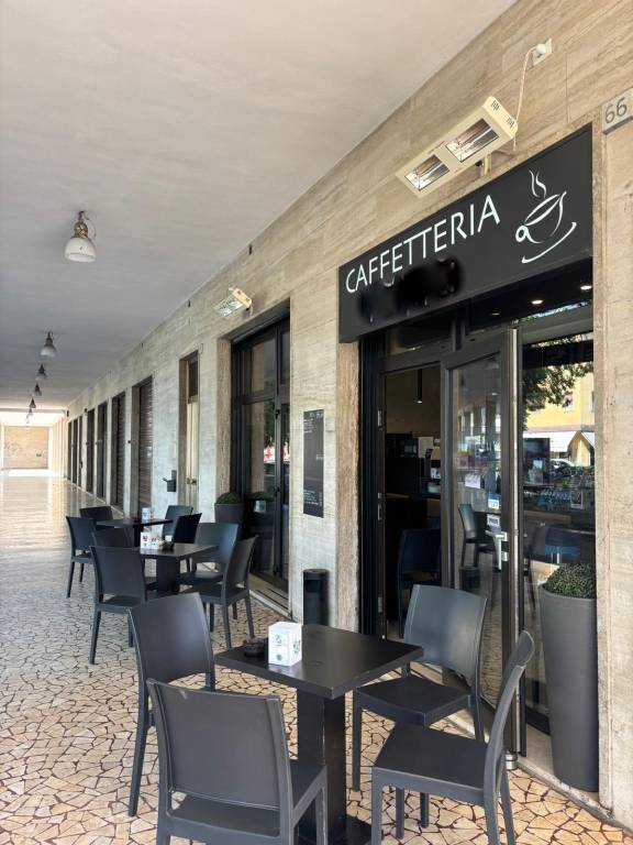 negozio in vendita a Brescia in zona Lamarmora