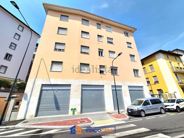 locale commerciale in vendita a Brescia in zona Porta Milano