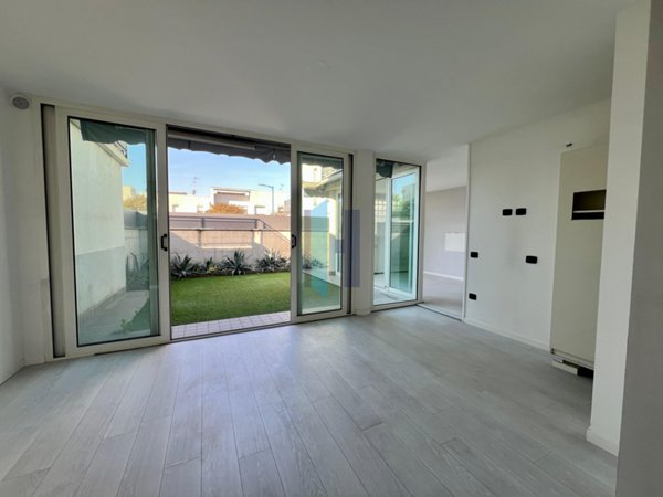 casa indipendente in vendita a Brescia in zona San Polo