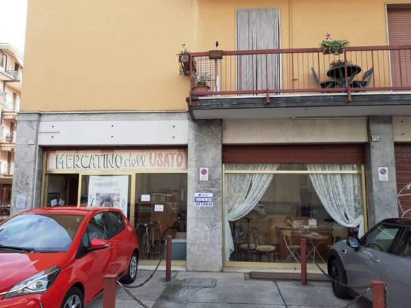 negozio in vendita a Brescia in zona Volta
