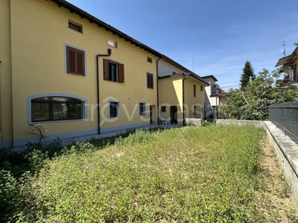appartamento in vendita a Brescia in zona Mompiano