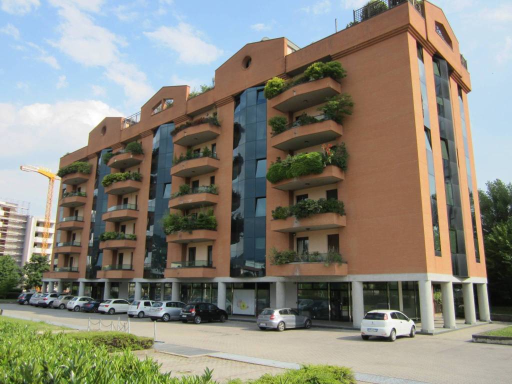 box auto in vendita a Brescia in zona Volta