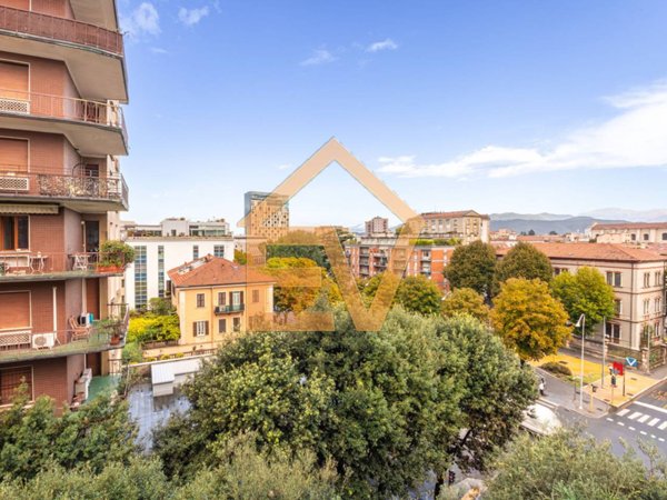 appartamento in vendita a Brescia in zona Centro Storico