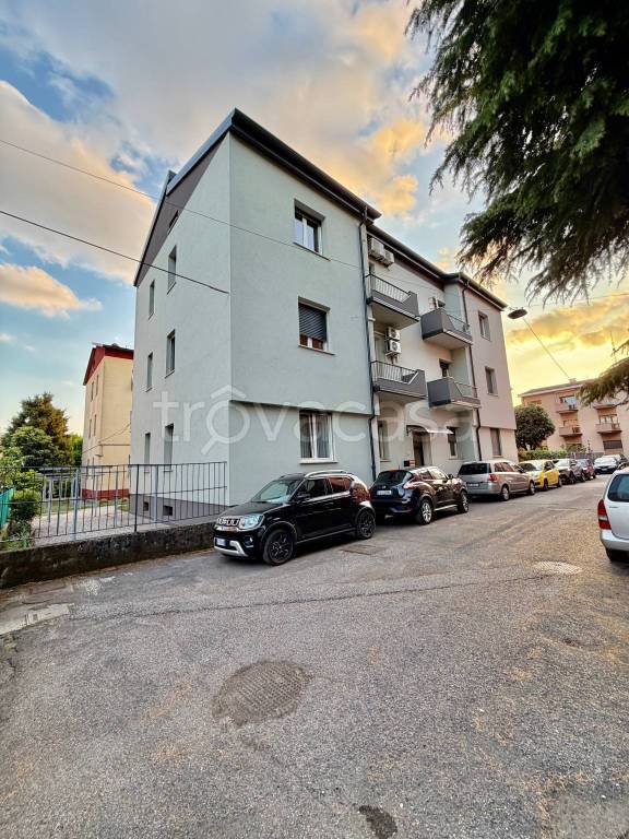 appartamento in vendita a Brescia in zona Urago/Mella