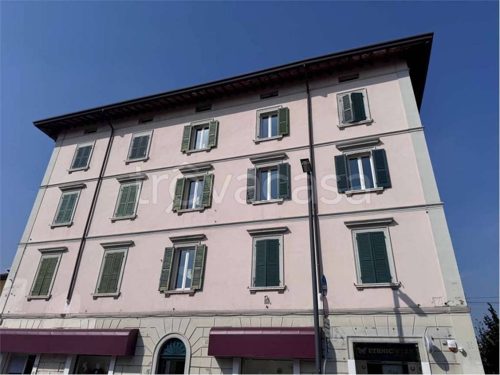 appartamento in vendita a Brescia in zona Fiumicello