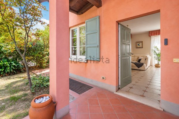 casa indipendente in vendita a Brescia in zona Volta