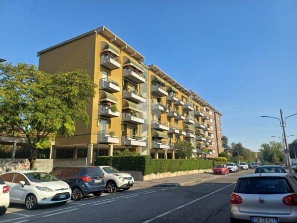 appartamento in vendita a Brescia in zona Fiumicello