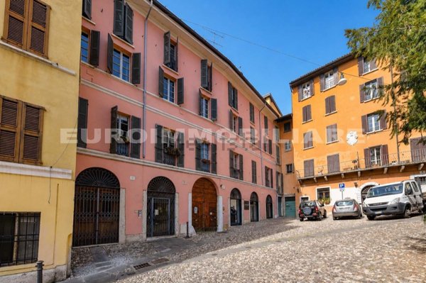 appartamento in vendita a Brescia in zona Centro Storico
