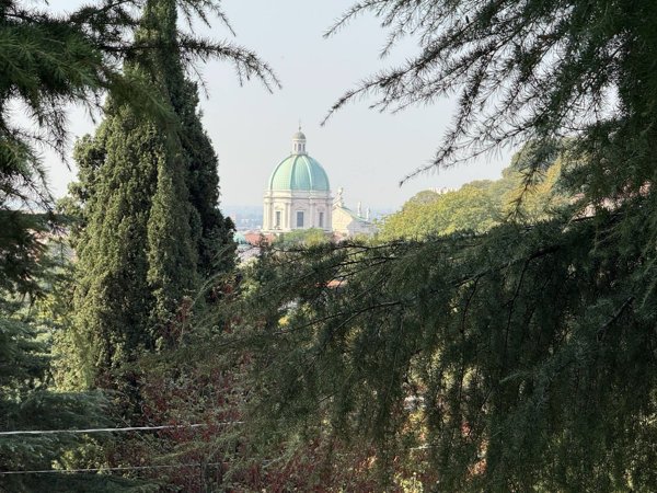 appartamento in vendita a Brescia in zona Porta Venezia