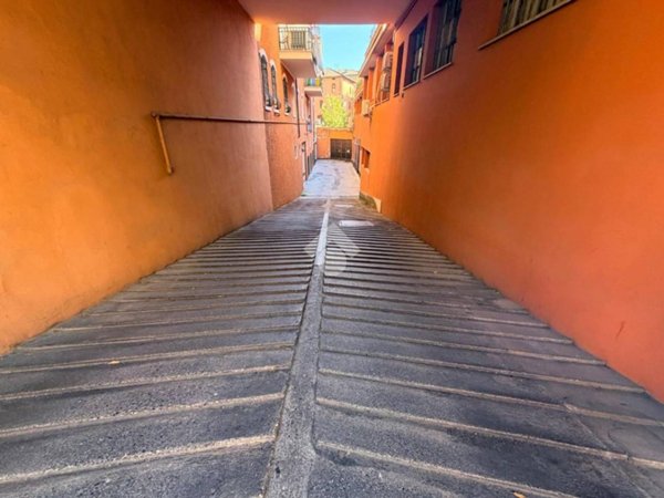 box auto in vendita a Brescia in zona Sant'Eustacchio