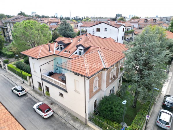 appartamento in vendita a Brescia in zona Fiumicello