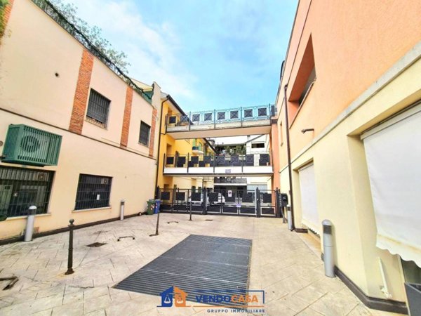 ufficio in vendita a Brescia in zona Porta Milano