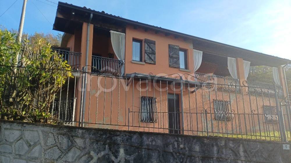 casa indipendente in vendita a Brione(BS)