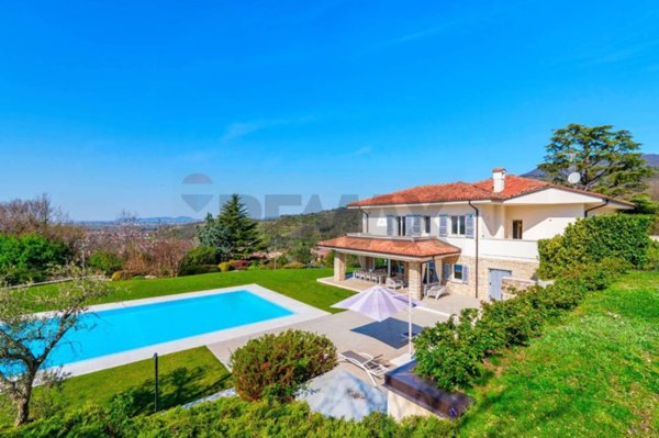 casa indipendente in vendita a Brione(BS)