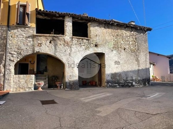 casa indipendente in vendita a Brione(BS)