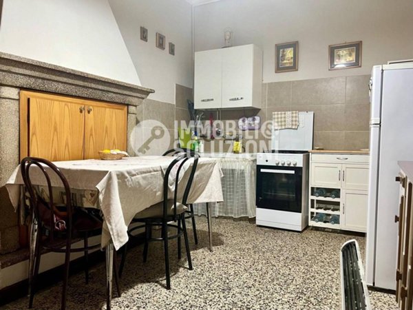 appartamento in vendita a Caino