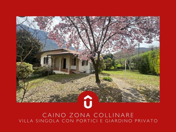 casa indipendente in vendita a Caino