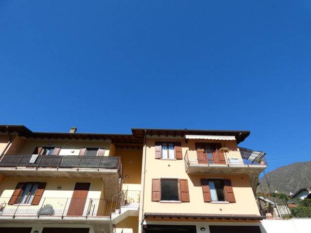 appartamento in vendita a Caino
