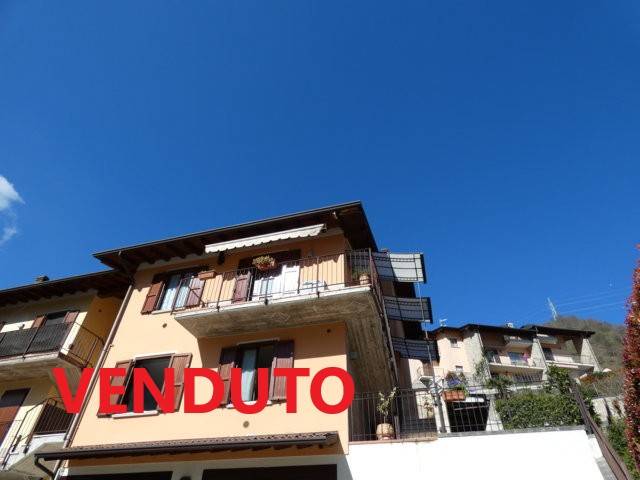 appartamento in vendita a Caino