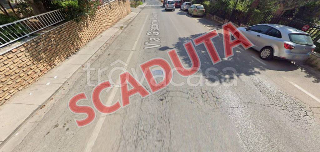 negozio in vendita a Caino