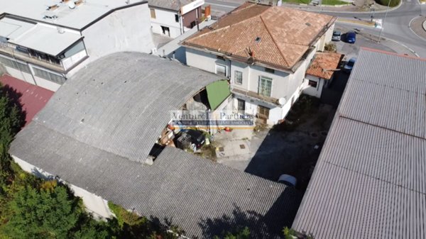 negozio in vendita a Calcinato in zona Ponte San Marco