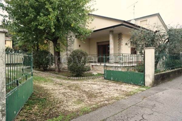 casa indipendente in vendita a Calcinato in zona Ponte San Marco