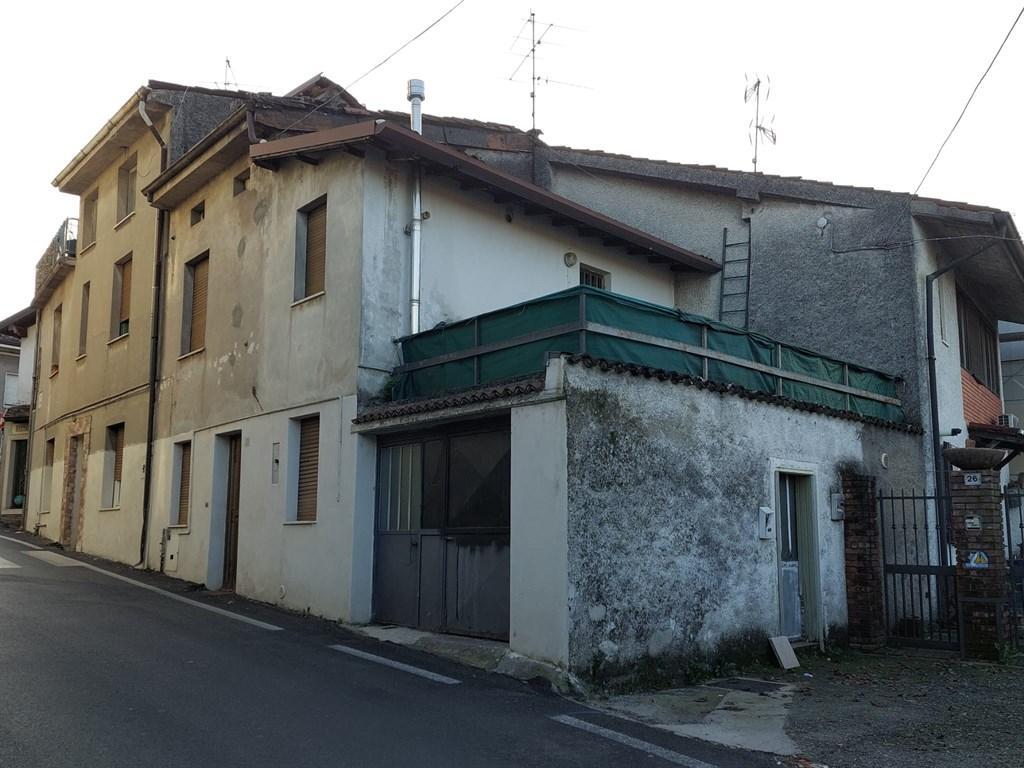 casa semindipendente in vendita a Calcinato
