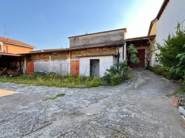 casa indipendente in vendita a Calcinato