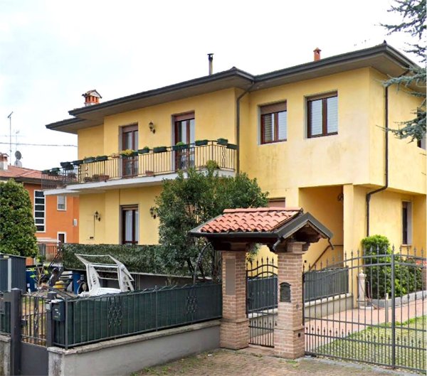 appartamento in vendita a Calcinato in zona Ponte San Marco