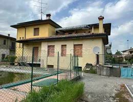 appartamento in vendita a Calcinato in zona Ponte San Marco
