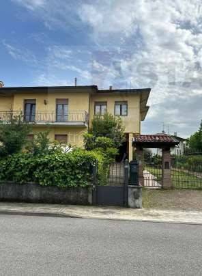 appartamento in vendita a Calcinato in zona Ponte San Marco