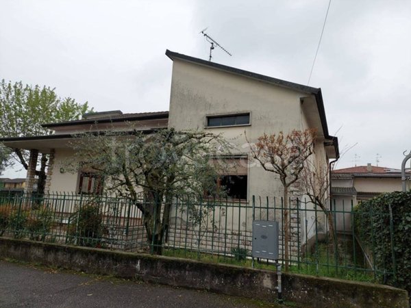 casa indipendente in vendita a Calcinato in zona Ponte San Marco