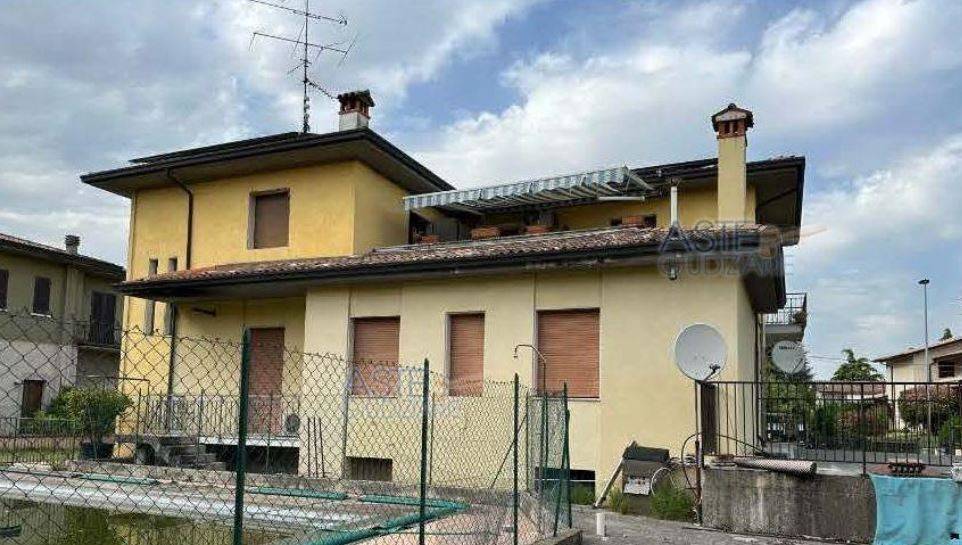 appartamento in vendita a Calcinato in zona Ponte San Marco