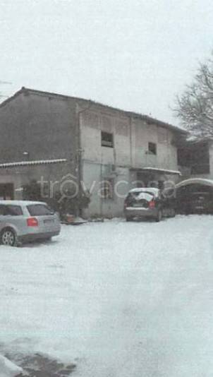 locale commerciale in vendita a Calcinato