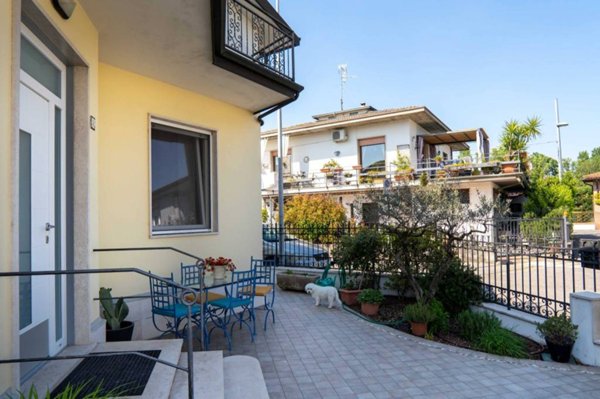 casa indipendente in vendita a Calcinato