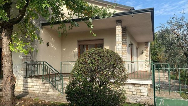 casa indipendente in vendita a Calcinato
