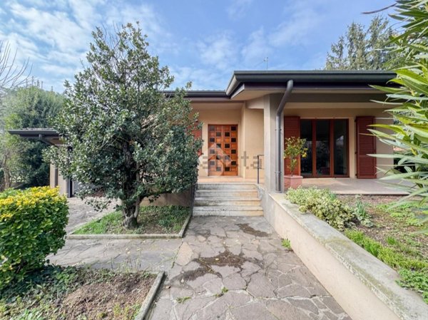 casa indipendente in vendita a Calcinato in zona Ponte San Marco